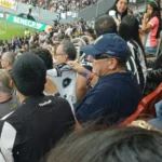 John Textor aborda relação com torcida do Botafogo e fala em superação