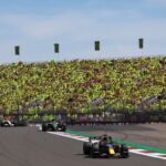 Verstappen critica Red Bull após falha técnica causar abandono no GP da Grã-bretanha