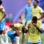 Brasil sucumbe diante da Noruega em eliminação traumática na Copa do Mundo