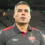 Vitória descarta multa rescisória para Jair Ventura e garante permanência do técnico