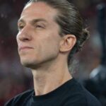 Filipe Luís assume comando técnico do Monaco com contrato de longo prazo