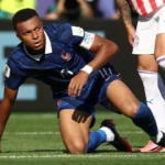 Racismo contra Mbappé gera crise diplomática entre França e Paraguai