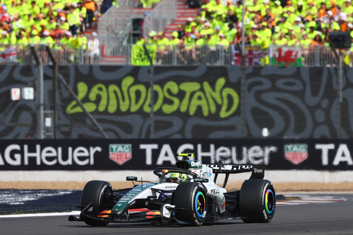 Lando Norris critica desempenho da Mclaren após GP da Grã-bretanha