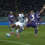 Denzel Dumfries encerra trajetória de cinco anos na Inter de Milão
