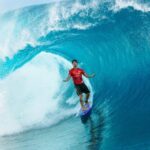 Teahupo'o agita o circuito mundial com baterias definidas e possível duelo entre Medina e Slater