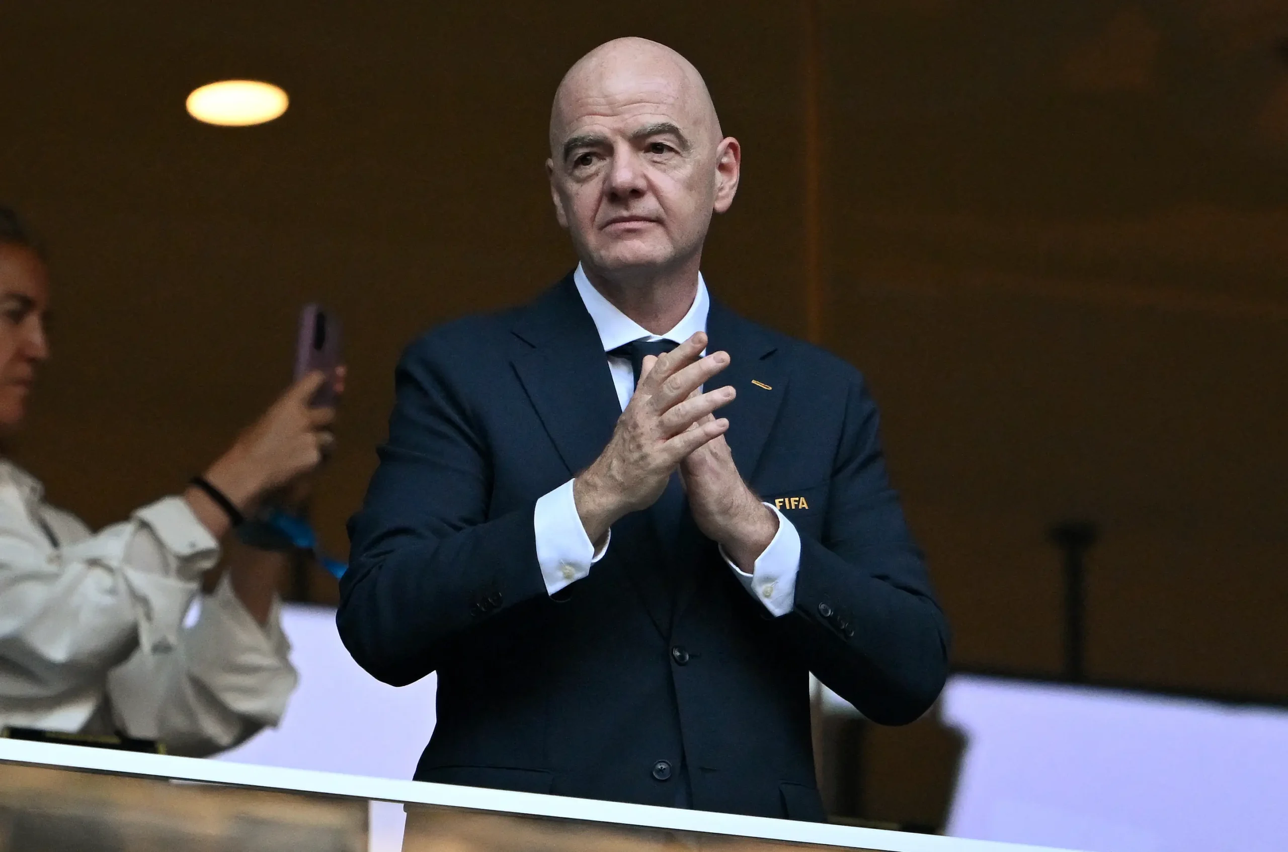 Parlamento Europeu pressiona por investigação contra Gianni Infantino na Fifa