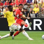 Futebol na Copa do Mundo: o duelo decisivo entre Suíça e Colômbia