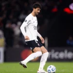 Zagueiro Gustavo Henrique se firma como líder defensivo do Corinthians no Brasileirão