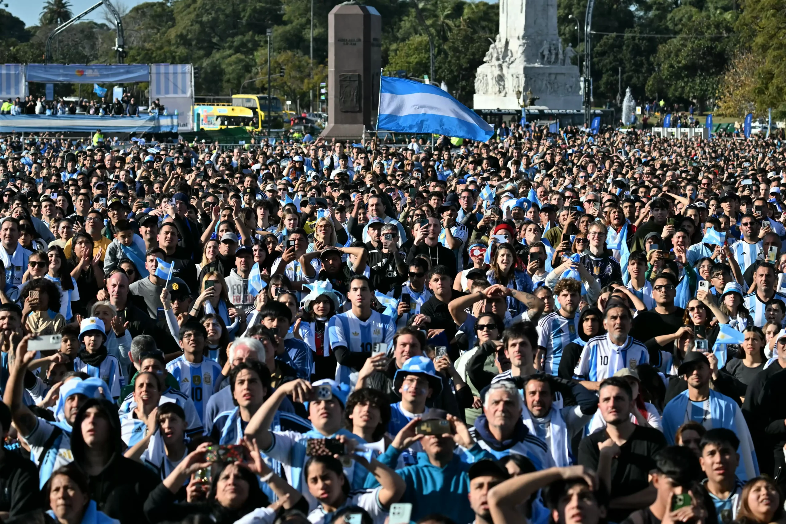 Torcedor morre após conflito durante celebração da seleção argentina