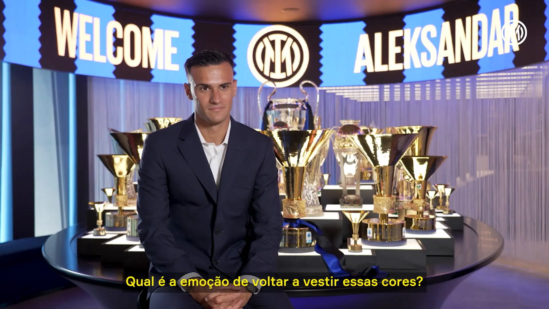 Aleksandar Stanković celebra retorno à Inter e relembra trajetória no San Siro