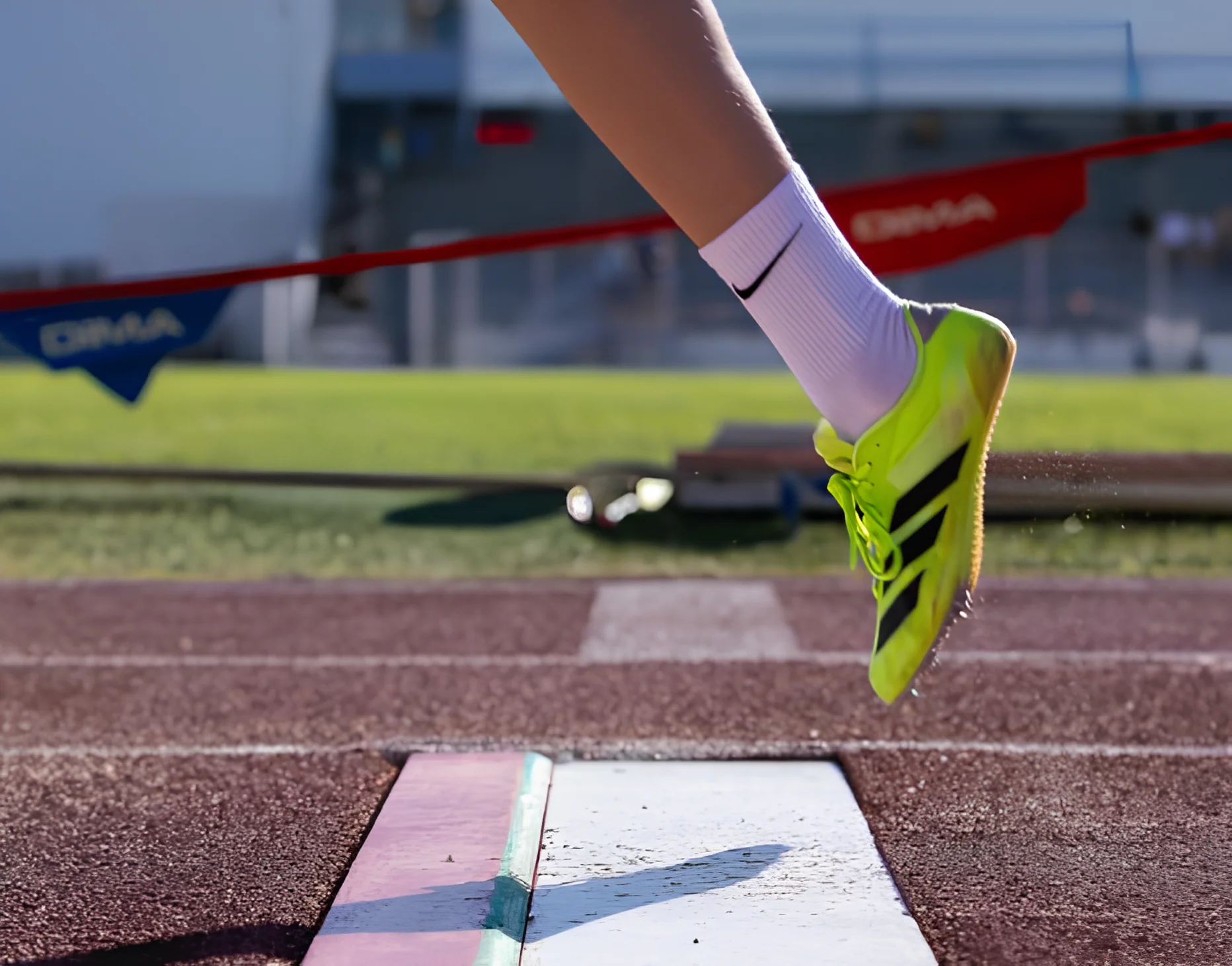 Atletismo russo desafia exclusão internacional em nova disputa na Corte Arbitral do Esporte