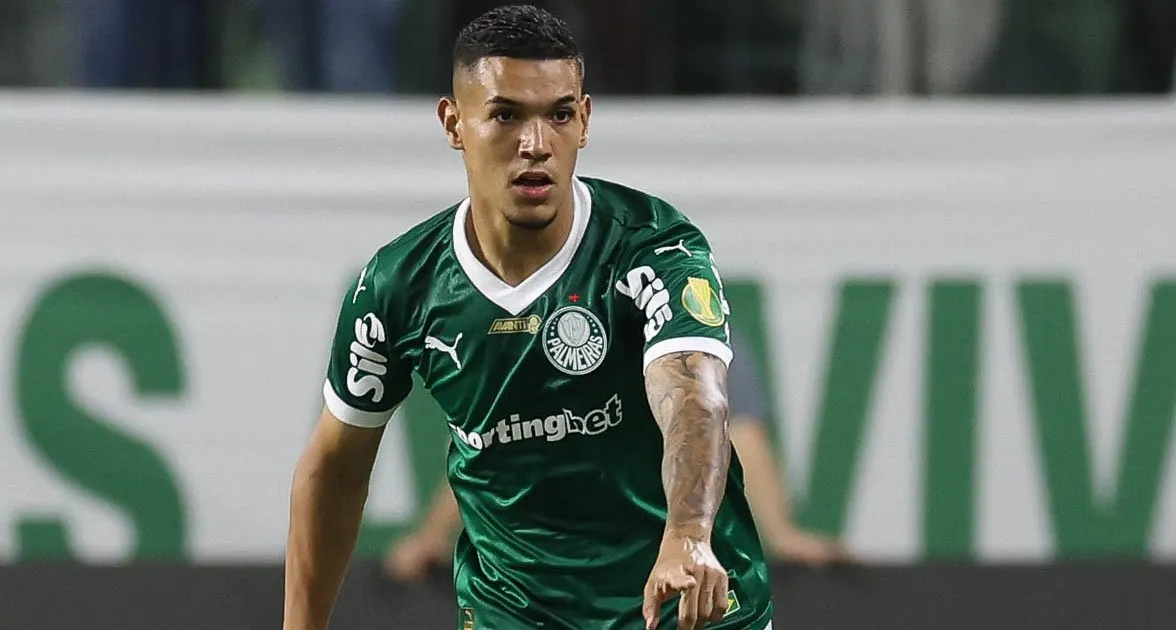 Palmeiras tenta contratar Danilo oferecendo R$ 120 milhões e o zagueiro Naves ao Botafogo