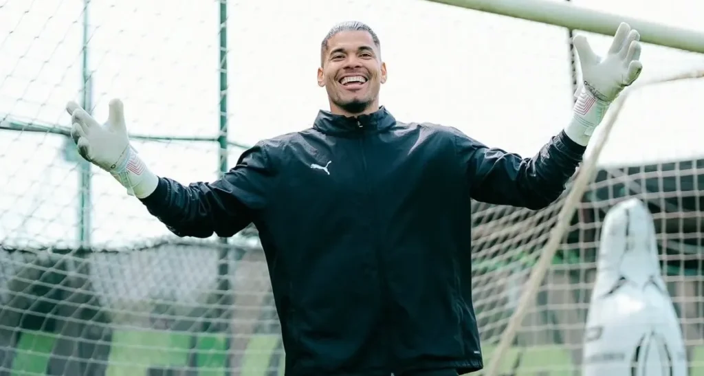 Botafogo avança na contratação de Warleson após pagamento ao Cercle Brugge