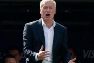 Deschamps critica arbitragem e Haaland questiona demora em pênalti de Mbappé