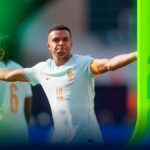 Mbappé brilha e França avança à semifinal da Copa do Mundo