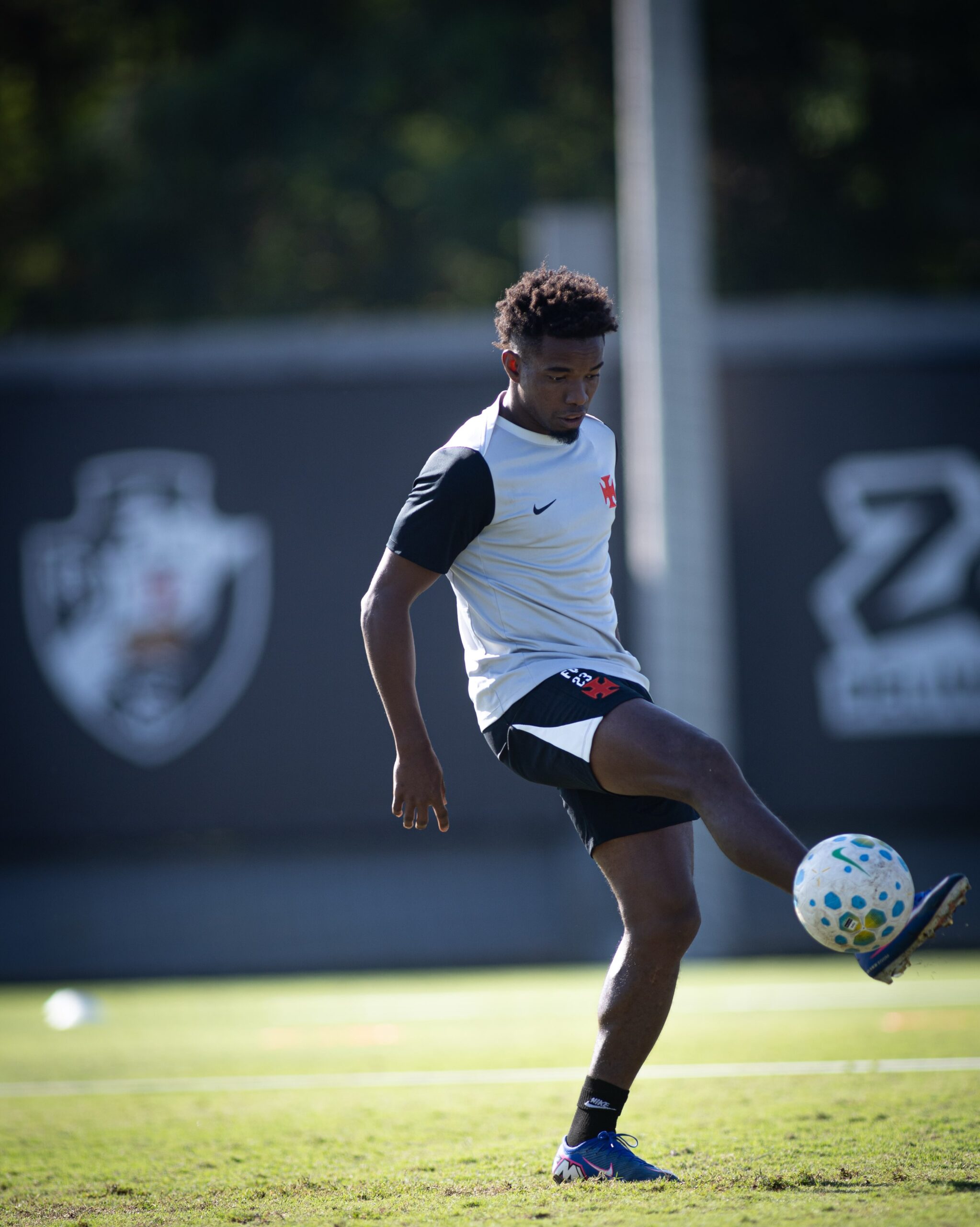 Vasco da Gama intensifica preparação no CT Moacyr Barbosa