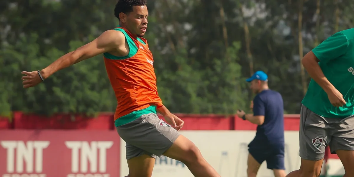 Fluminense encaminha renovação de contrato com atacante Marcos Paulo até 2028