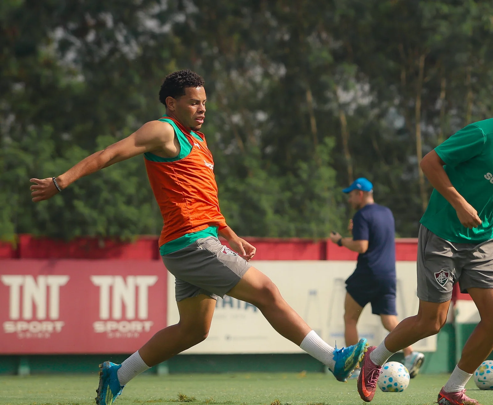 Fluminense encaminha renovação de contrato com atacante Marcos Paulo até 2028