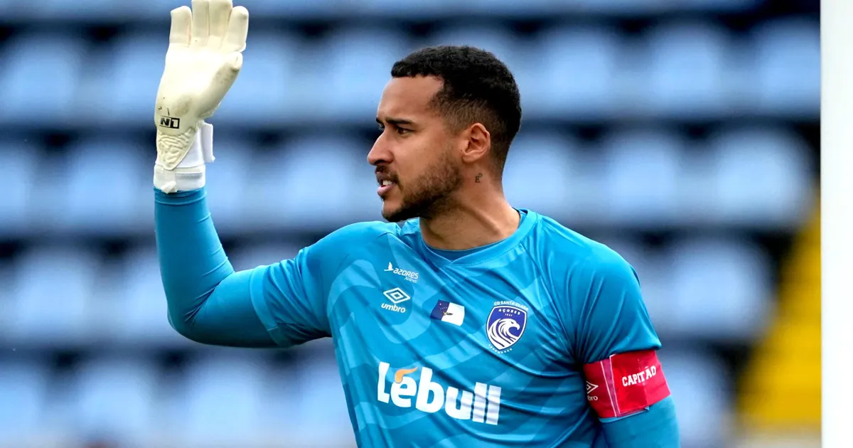 Gabriel Batista desembarca no Rio para reforçar meta do Botafogo