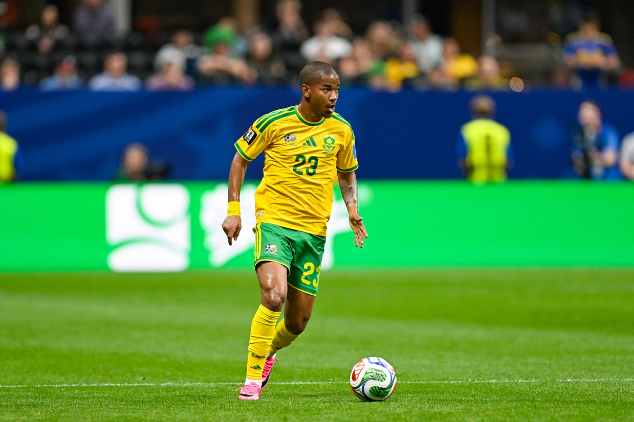 Jayden Adams, volante da África do Sul, morre após participação na Copa do Mundo