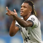 Danilo entra na mira do Chelsea em negociação conduzida pelo Botafogo