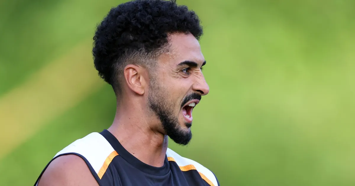 Real Oviedo acerta empréstimo de Chris Ramos junto ao Botafogo com passe fixado