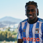 Coventry City anuncia Loum Tchaouna em contratação milionária para Premier League