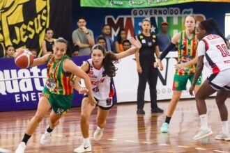 TV Brasil exibe duelo entre Cerrado BRB e Sampaio Basquete pela semifinal da LBF neste domingo