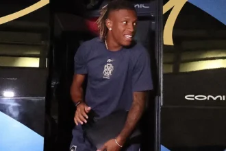 Botafogo negocia venda de Danilo para o Newcastle em tratativas avançadas