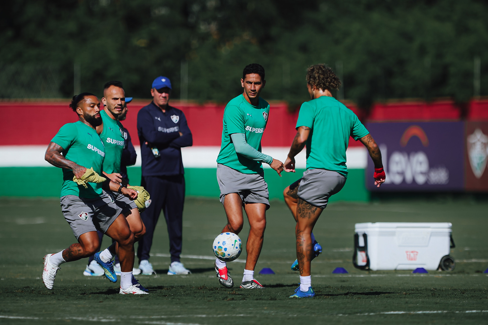 Fluminense intensifica preparação para amistoso contra o Bahia no Maracanã