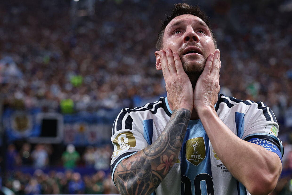 Lionel Messi supera Pelé e estabelece novo recorde de assistências em Copas do Mundo