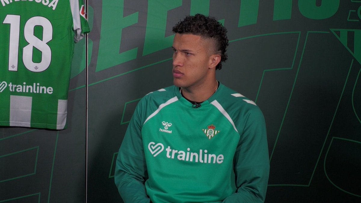 Vasco retoma negociações com o Betis pela contratação de Nelson Deossa