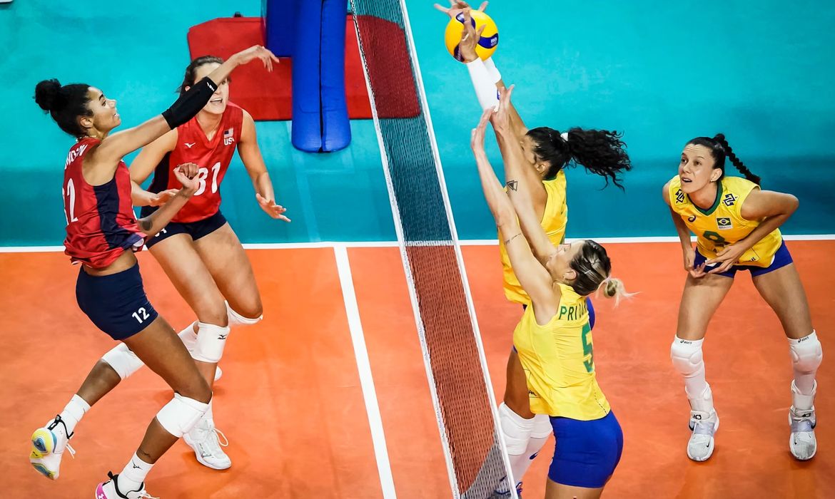 Brasil encerra fase classificatória da Liga das Nações com revés diante dos Estados Unidos