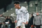 Botafogo concretiza contratação do lateral-esquerdo Paulinho