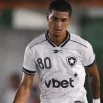Bernardo Valim é peça central em negociação do Botafogo por Gabriel Batista