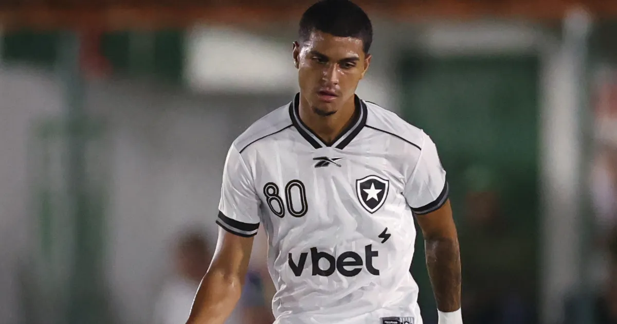 Bernardo Valim é peça central em negociação do Botafogo por Gabriel Batista