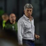 Crise e instabilidade marcam os bastidores do Vasco durante pausa no calendário