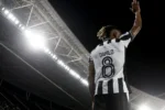 Danilo indica saída do Botafogo e entra na mira de novos clubes europeus