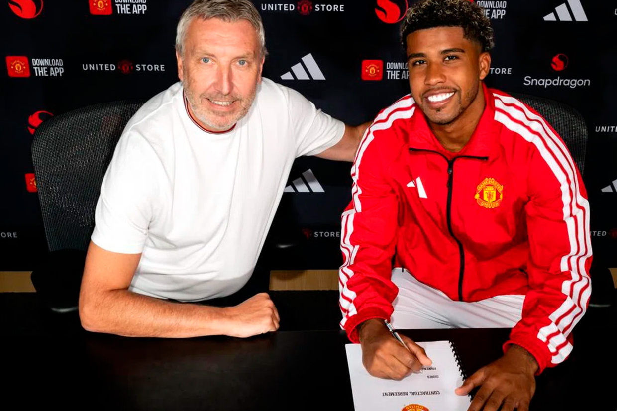 Andrey Santos é oficializado como novo reforço do Manchester United