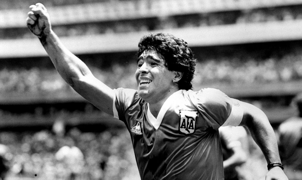 Argentina e Inglaterra reeditam rivalidade histórica em semifinal da Copa do Mundo