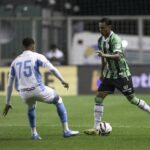 América Mineiro mantém vantagem mínima sobre o Londrina no primeiro tempo