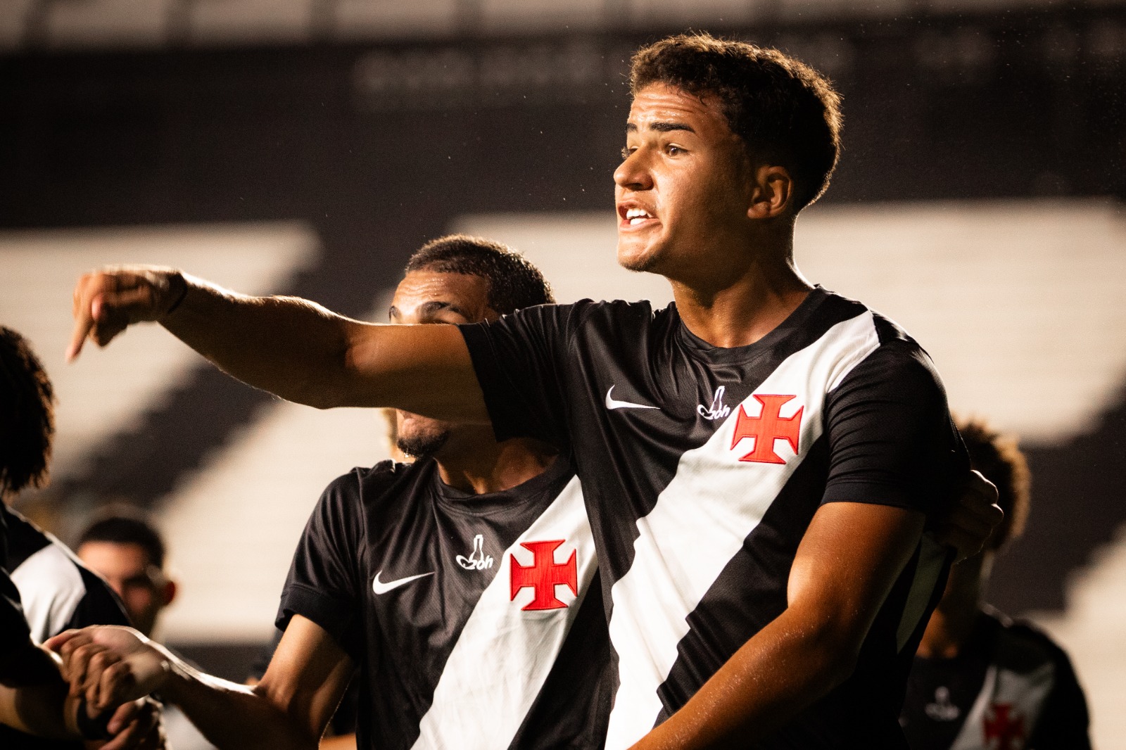Vasco sub-20 define estratégia para duelo decisivo contra o Cruzeiro