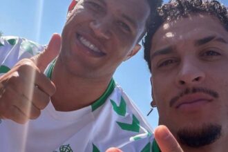 Antony faz apelo público pela permanência de Nelson Deossa no Betis