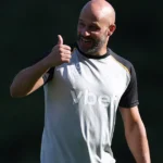 Franclim Carvalho ajusta tática do Botafogo para superar defesas fechadas