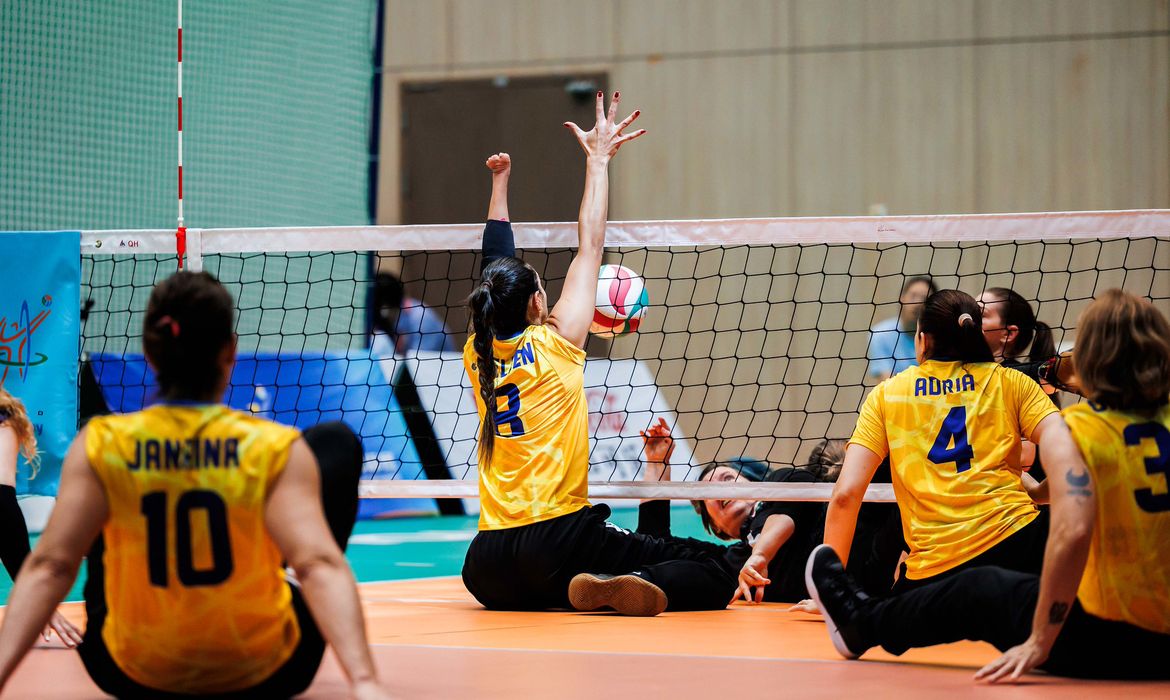 Vôlei sentado: Brasil avança às quartas de final do Mundial na China