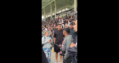 Euder marca presença em São Januário para acompanhar duelo do sub-20