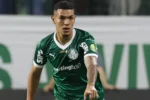 Naves ruma ao México: Palmeiras concretiza venda de zagueiro ao Necaxa