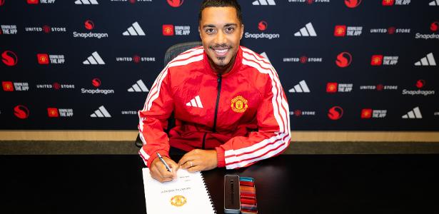 Manchester United oficializa a chegada do meio-campista Youri Tielemans