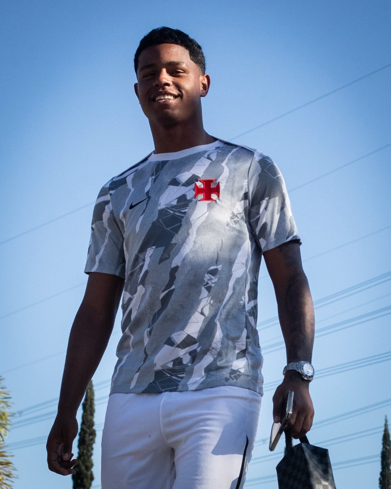 Vasco da Gama movimenta elenco sub-17 para compromisso no Brasileiro
