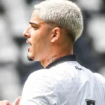 Botafogo oficializa rescisão contratual com o lateral JP Galvão